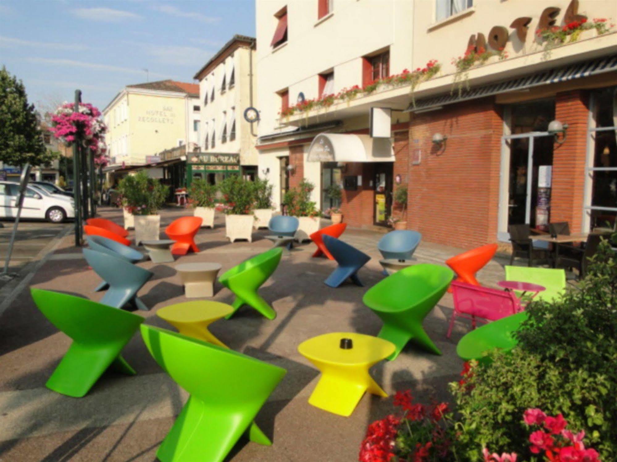 Hôtel Le Chapon Fin Moissac Buitenkant foto